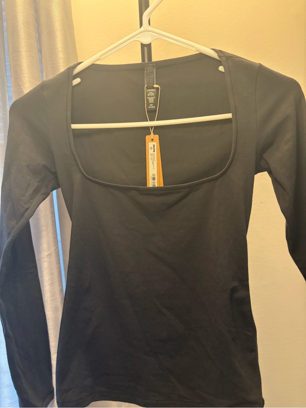 Cotton Jersey Scoop Neck Long Sleeve (Soot)